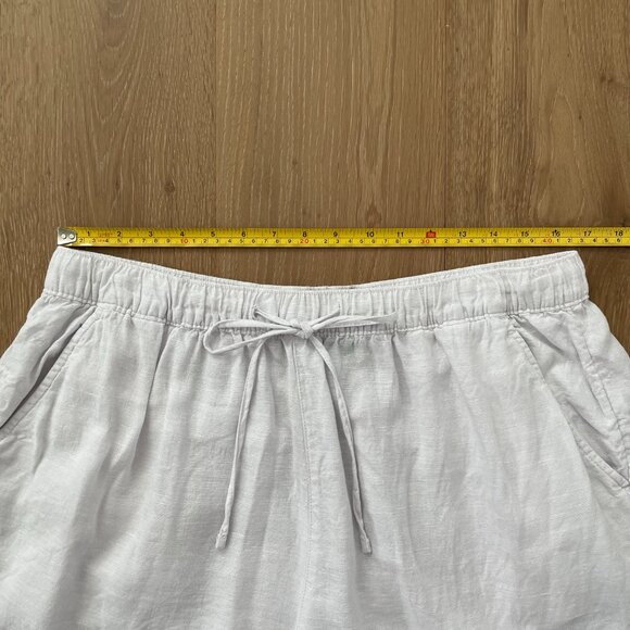 Tahari Shorts Women 1X White Linen Pockets Elastic Waist Lightweight - Picture 7 of 10